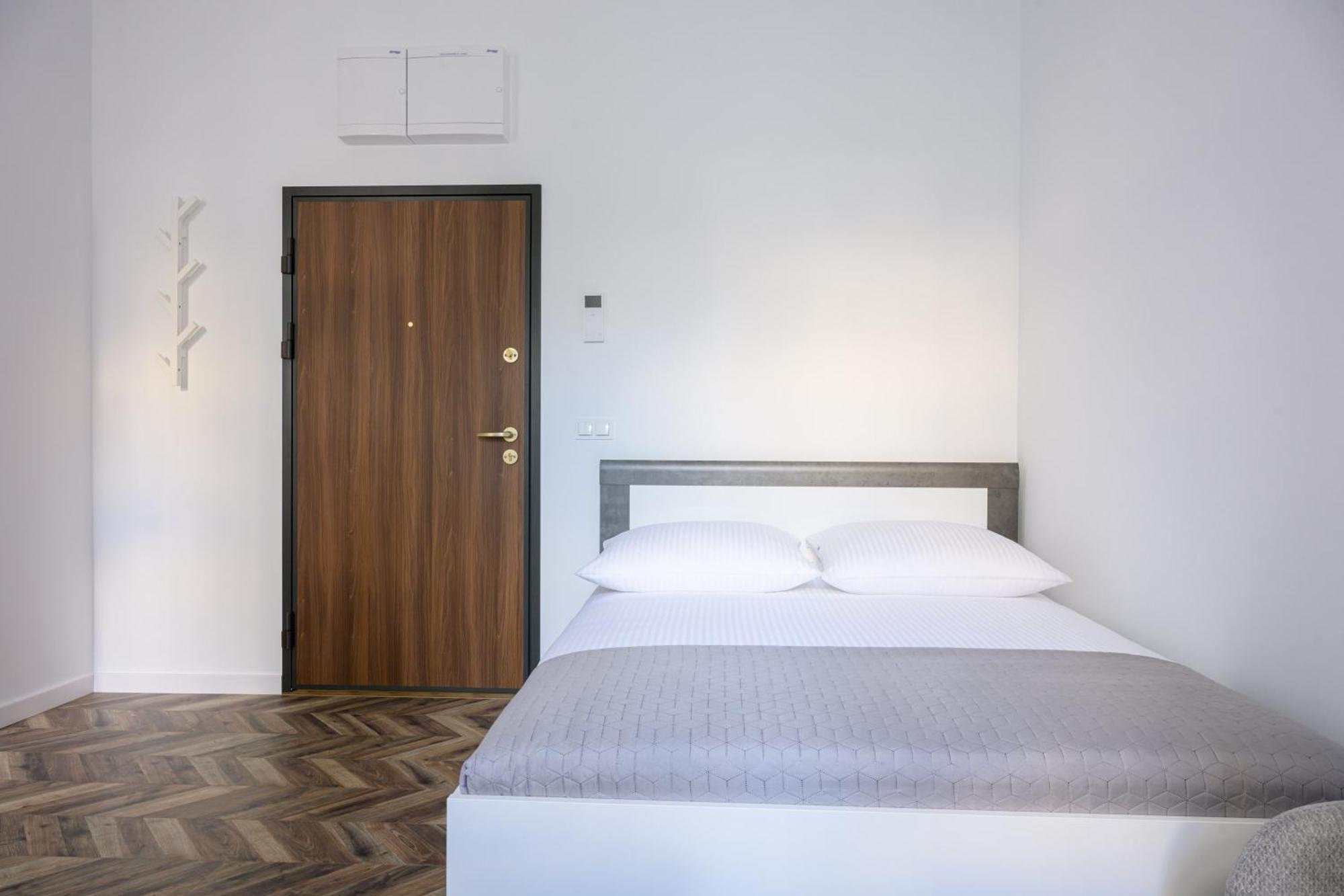 Native Apartments Smolensk 33 Krakow Ngoại thất bức ảnh