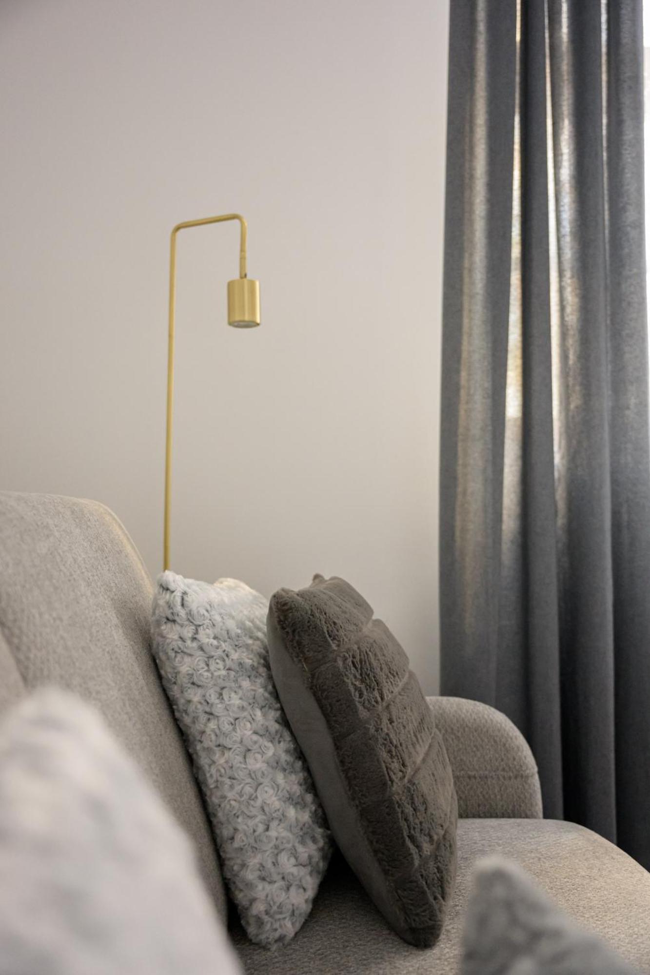 Native Apartments Smolensk 33 Krakow Ngoại thất bức ảnh